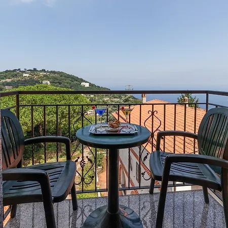 La Pergoletta 3* Sant'Agata sui due Golfi