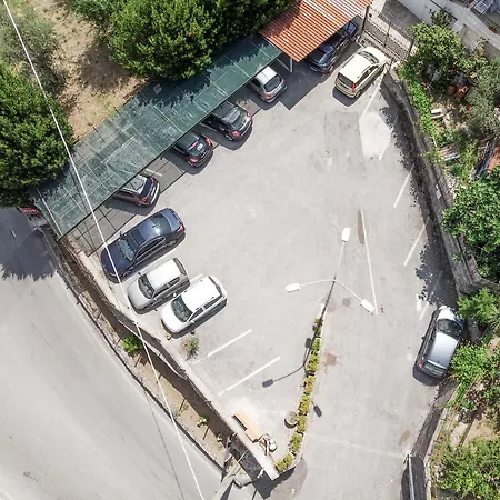 Hotel La Pergoletta 3*